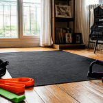 accessoires muscu maison tapis bandes roue poignées gilet