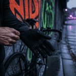gants velo cycliste urbain matin