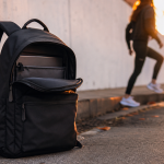 Sac à dos femme sport chic noir pour bureau, sport et ville