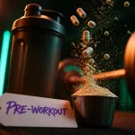 Musculation booster : shaker pre-workout et poudre beige