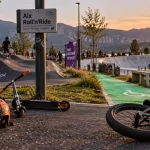 Skate park aix les bains : pump track et bowl en béton blanc, 6 000 m²